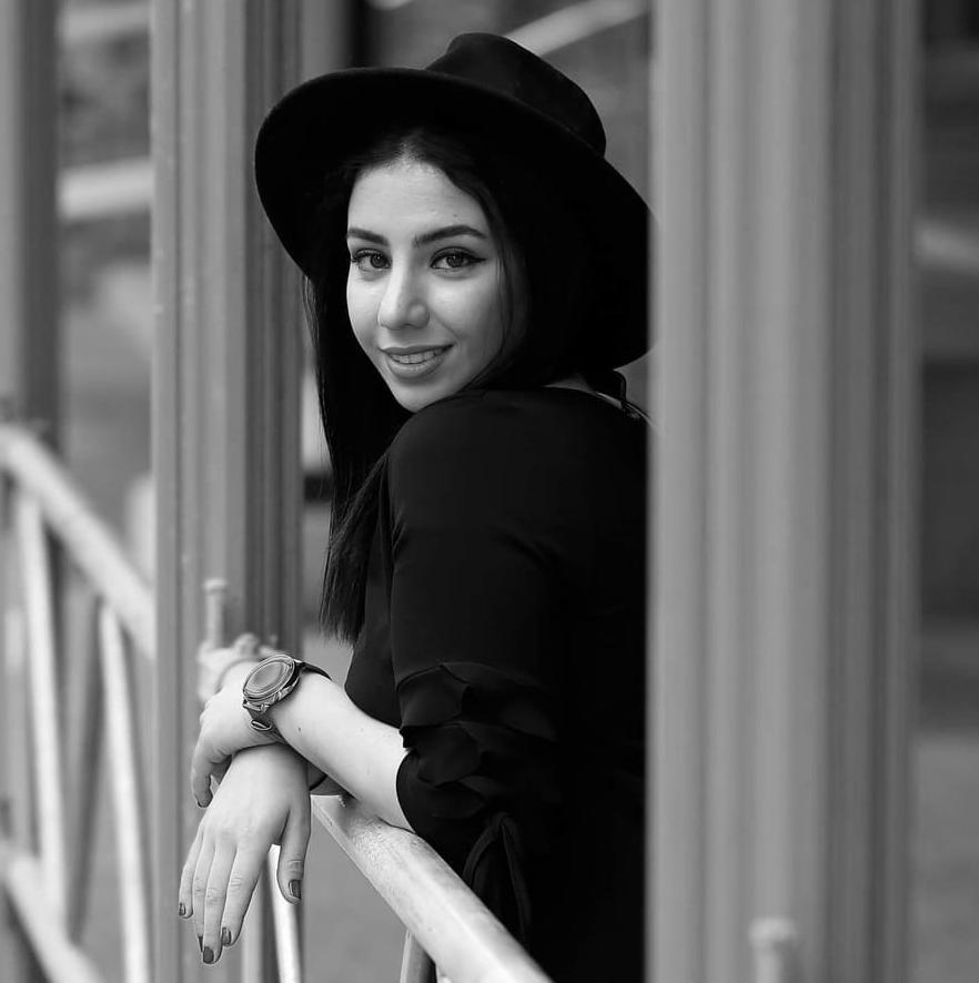 Diba Mohebzadeh Diba Mohebzadeh